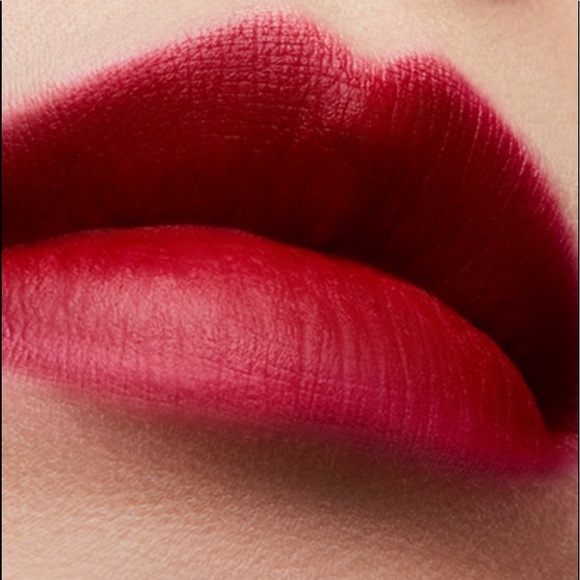 MAC Cosmetics Matte Lipstick in E For Effortless & Bated Breath - Picture 14 of 15